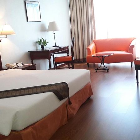 Tai Pan Hotel - Sha Plus Certified Bangkok Eksteriør billede
