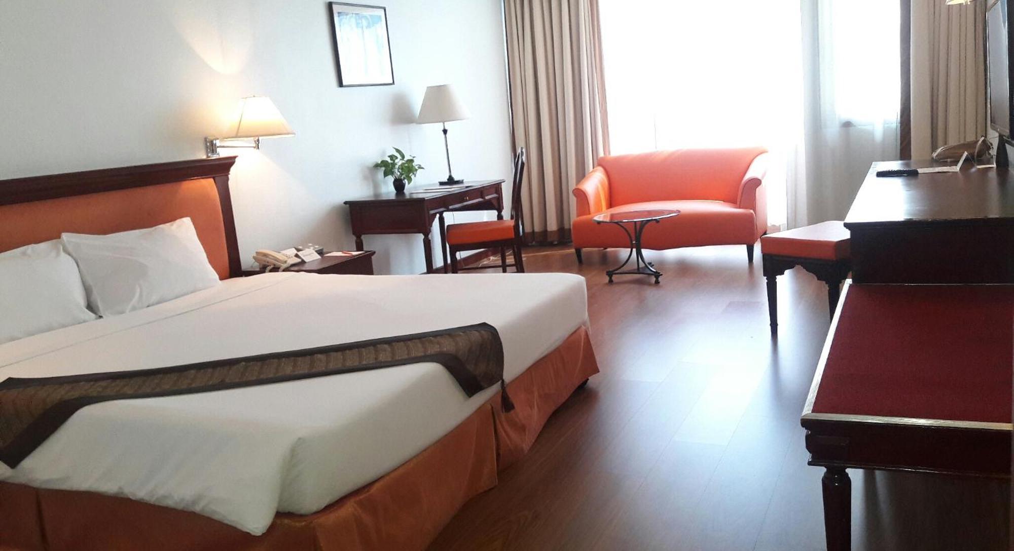 Tai Pan Hotel - Sha Plus Certified Bangkok Eksteriør billede